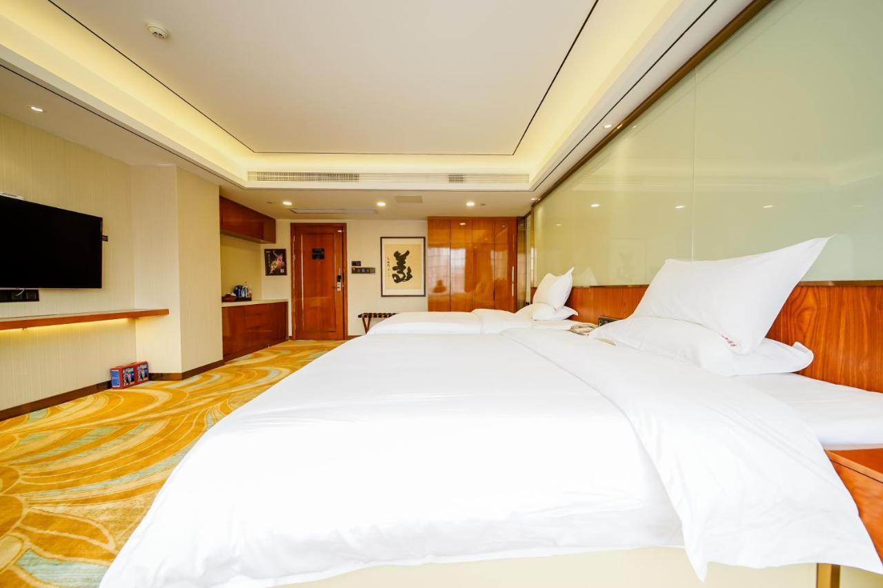 Zhongbo Art Hotel Guangzhou Exterior photo